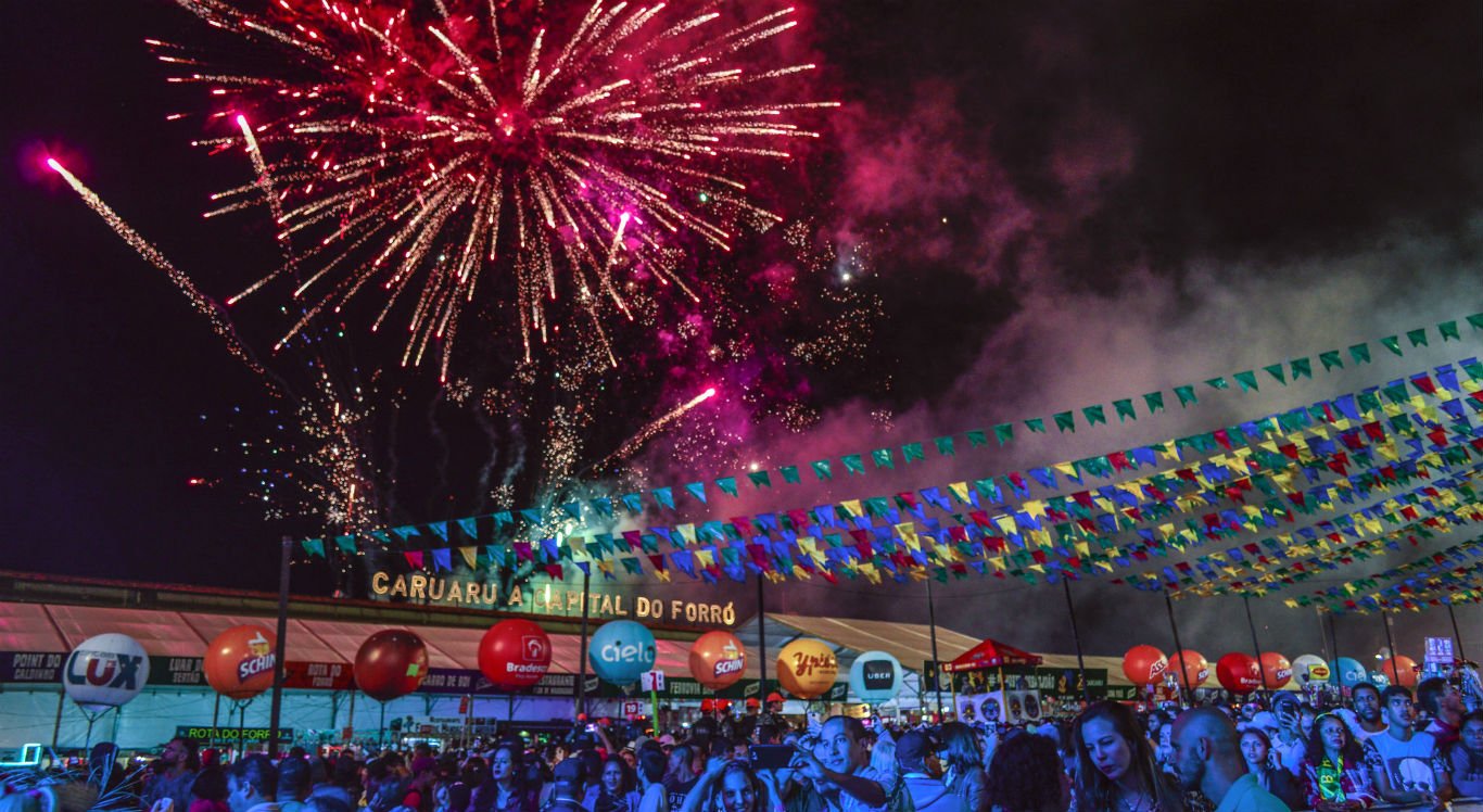 ogos no São João de Caruaru, um dos mais famosos do Nordeste, em 2019: festas juninas canceladas (Foto: Prefeitura de Caruaru)