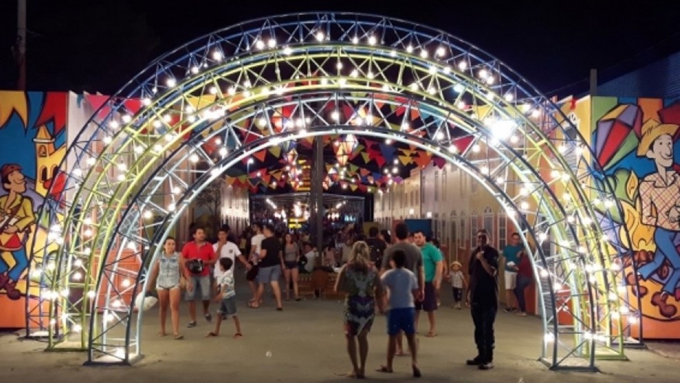 Arraial junino de Patos: cidade do sertão paraibano, que reunia 100 mil pessoas por dia nas festas juninas, cancelou até programação virtual em 2021 (Foto: Prefeitura de Patos)