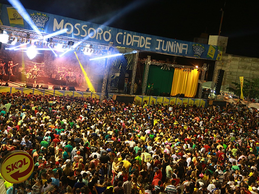 Estação das Artes lotada para festejos em Mossoró, em 2019 : evento virtual e apoio aos artistas em 2021 (Foto: Raul Pereira/Prefeitura de Mossoró)