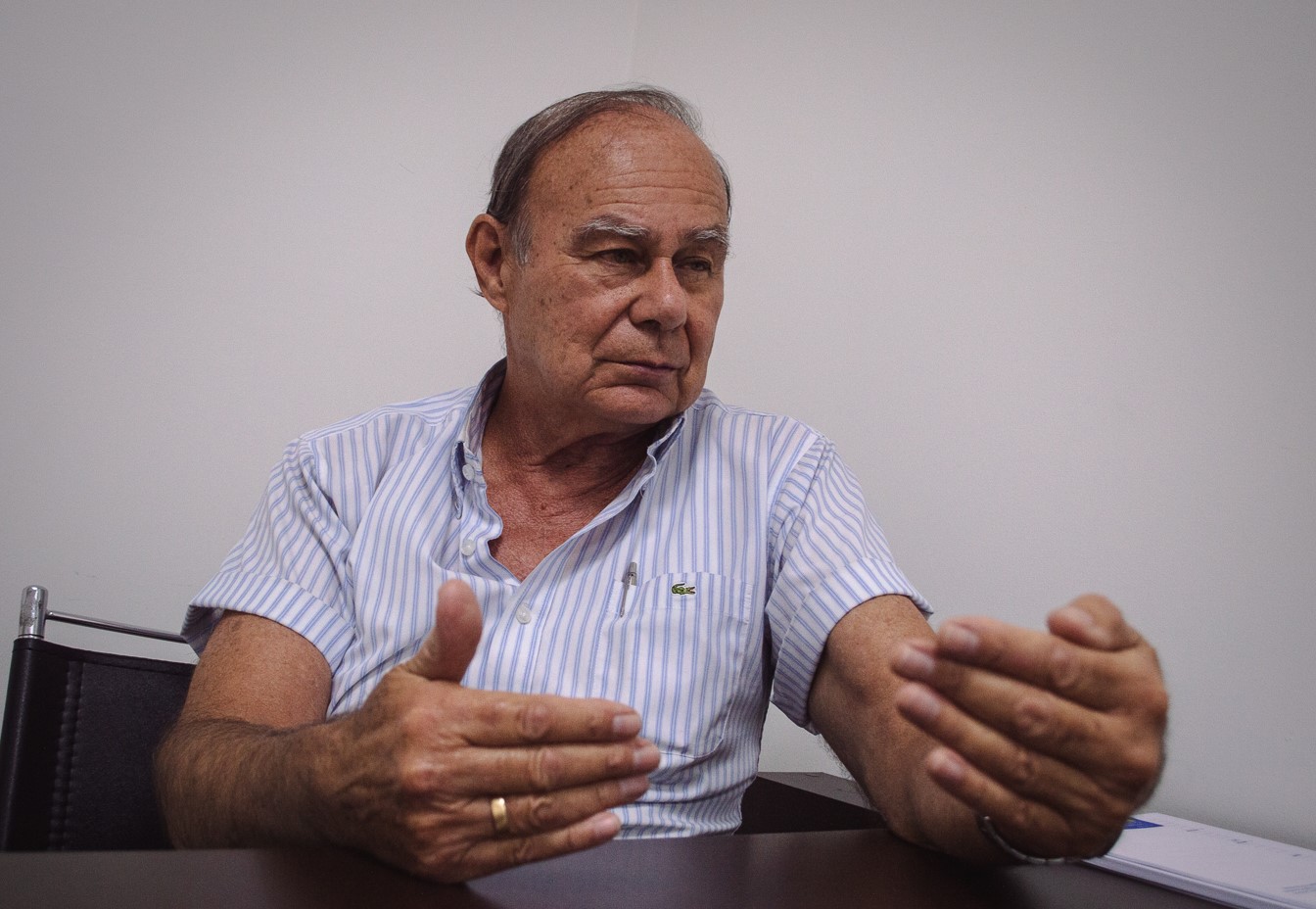 O reumatologista Oswaldo Castañeda, especialista em tratamento de lúpus: tratamento e educação para melhoria da qualidade de vida (Foto: Miguel Vásquez)