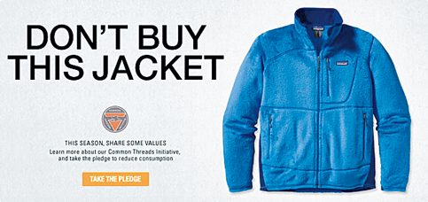 "Não compre esta jaqueta". Anúncio da Patagonia no Black Friday de 2011. Reprodução
