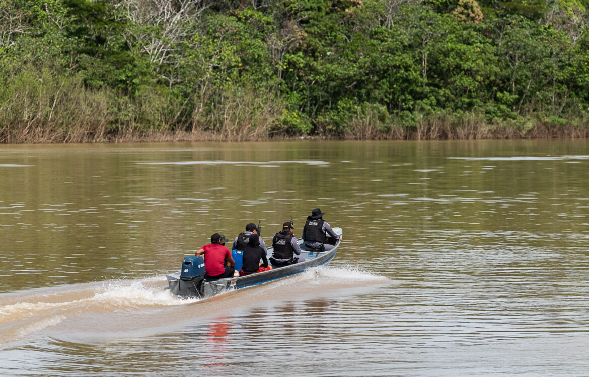 Busca por Bruno Pereira e Dom Phillips no Vale do Javari: indígenas vêm denunciando ação de criminosos na área desde o ano passado (Foto: Cícero Pedrosa Neto / Amazônia Real)