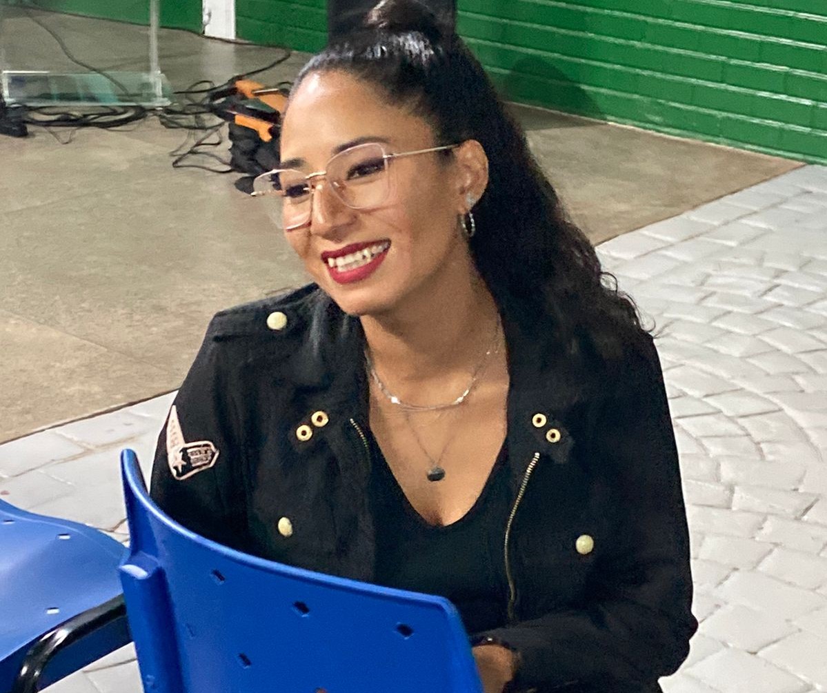 A peruana Ada Noemi, hoje gerente de restaurante em Brasília no curso de Português como Língua de Acolhimento: oportunidades de estudos e capacitação no Brasil (Foto: Acervo Pessoal)