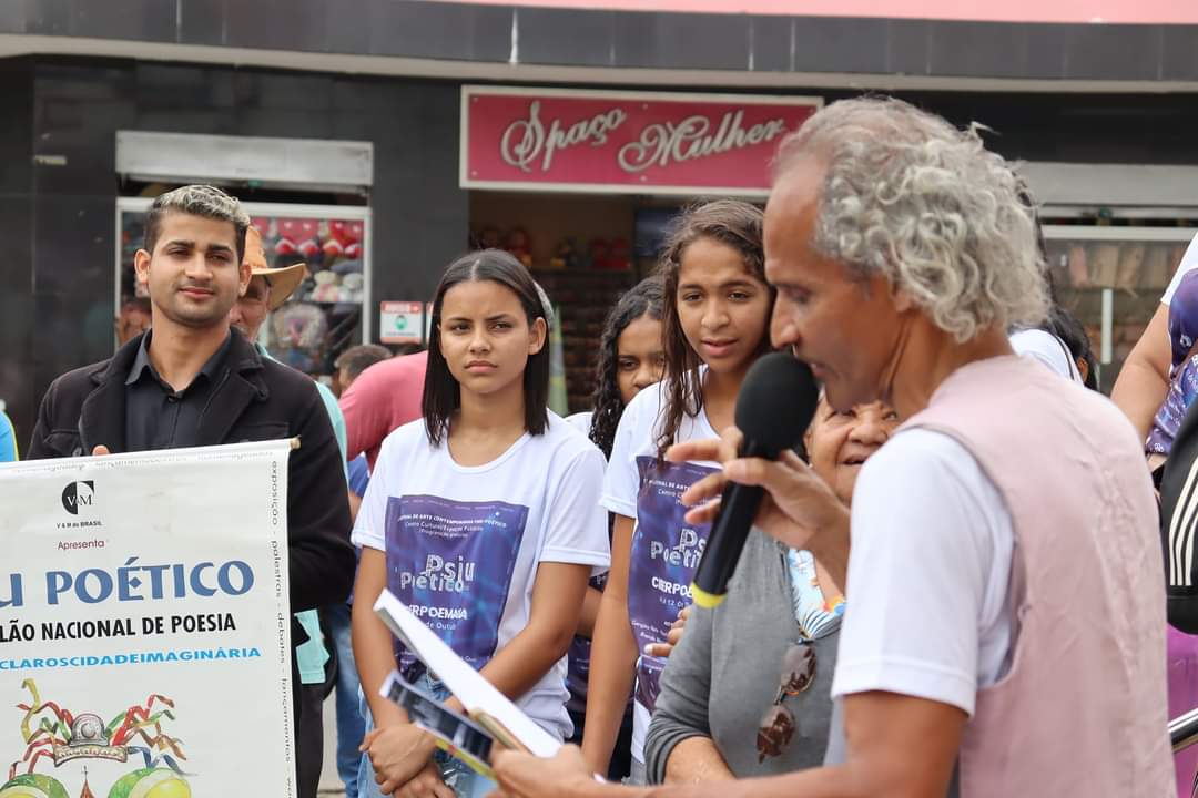 Aroldo Pereira, da organização: “compromisso de exercitar a liberdade e a democracia com a arte e a educação”. Foto André Giusti