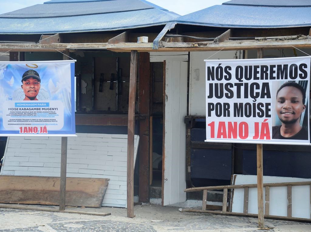 Protesto no quiosque onde o refugiado congolês Moise foi assassinado: mudança na cobertura da mídia sobre a escravidão contemporânea (Foto: Tomaz Silva/Agência Brasil)