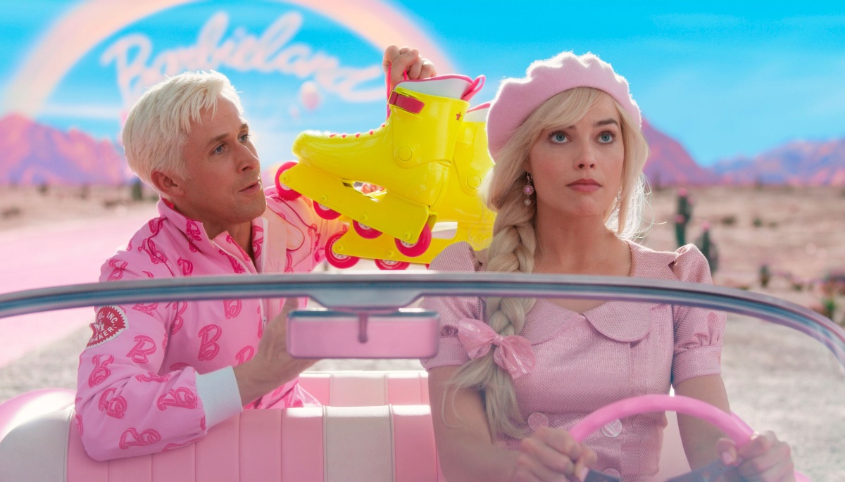 Barbie (Margot Kidder) com Ken (Ryan Gosling) no filme de Greta Grewich: reações transformam longa de ficção em documentário sobre patriarcado e machismo (Foto: Divulgação)