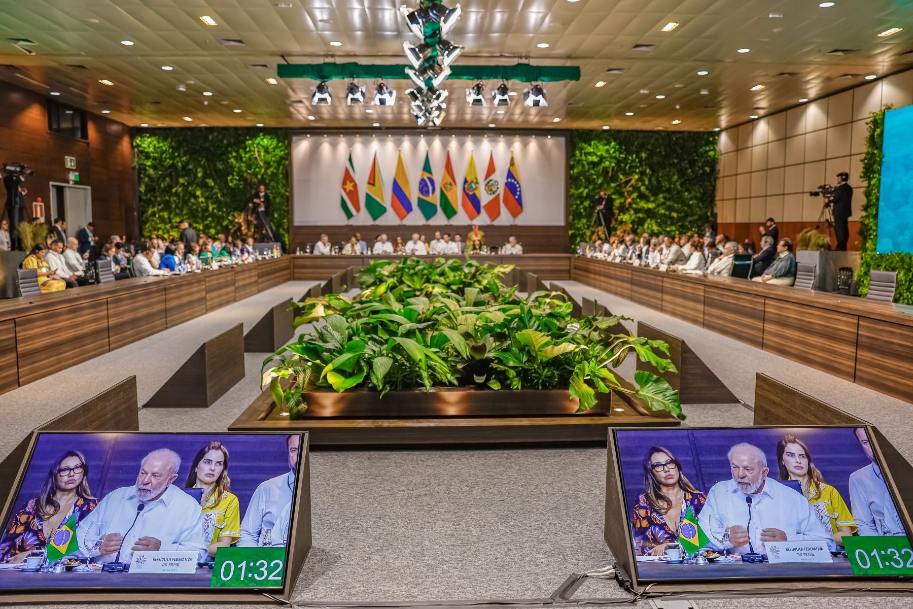 O presidente Lula discursa na Cúpula da Amazônia: apesar de aliança contra o desmatamento, ambientalistas criticam falta de ações concretas no documento final (Foto: Ricardo Stuckert / Presidência da República)