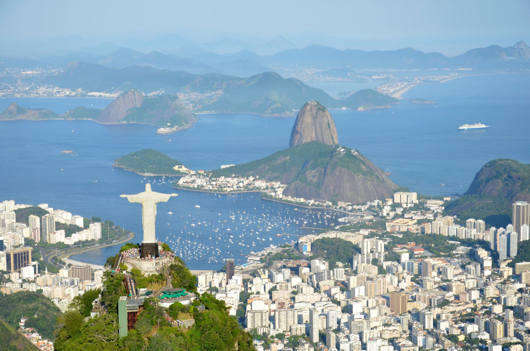 Rio de Janeiro e seu cenário de cartão-postal: para virada, cidade precisa enfrentar desafios em em mobilidade, saneamento, segurança, saúde e educação (Foto: Alexandre Macieira / Riotur)