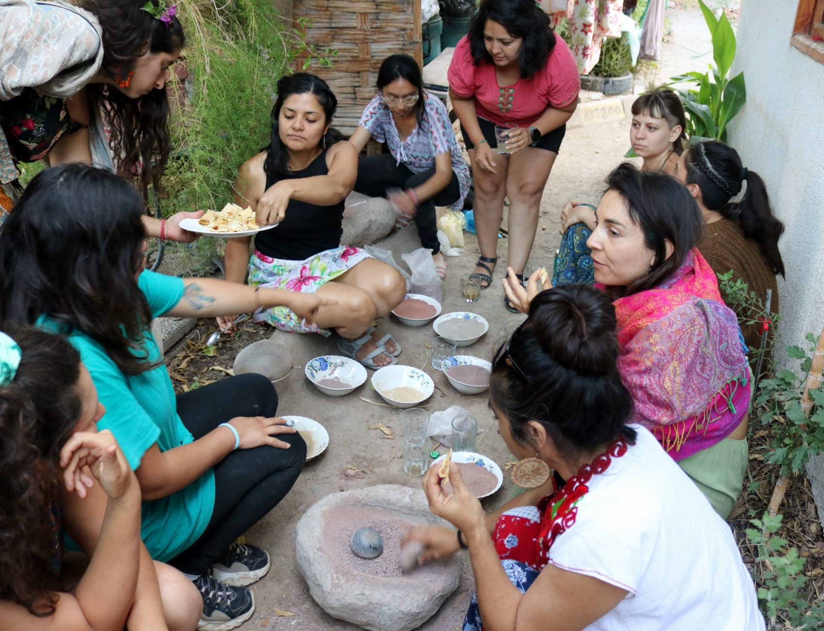 A rede transandina “Ancestras del Futuro”, formada só por mulheres, tem como objetivo revitalizar as práticas ancestrais desses povos. Foto Julieta Abril