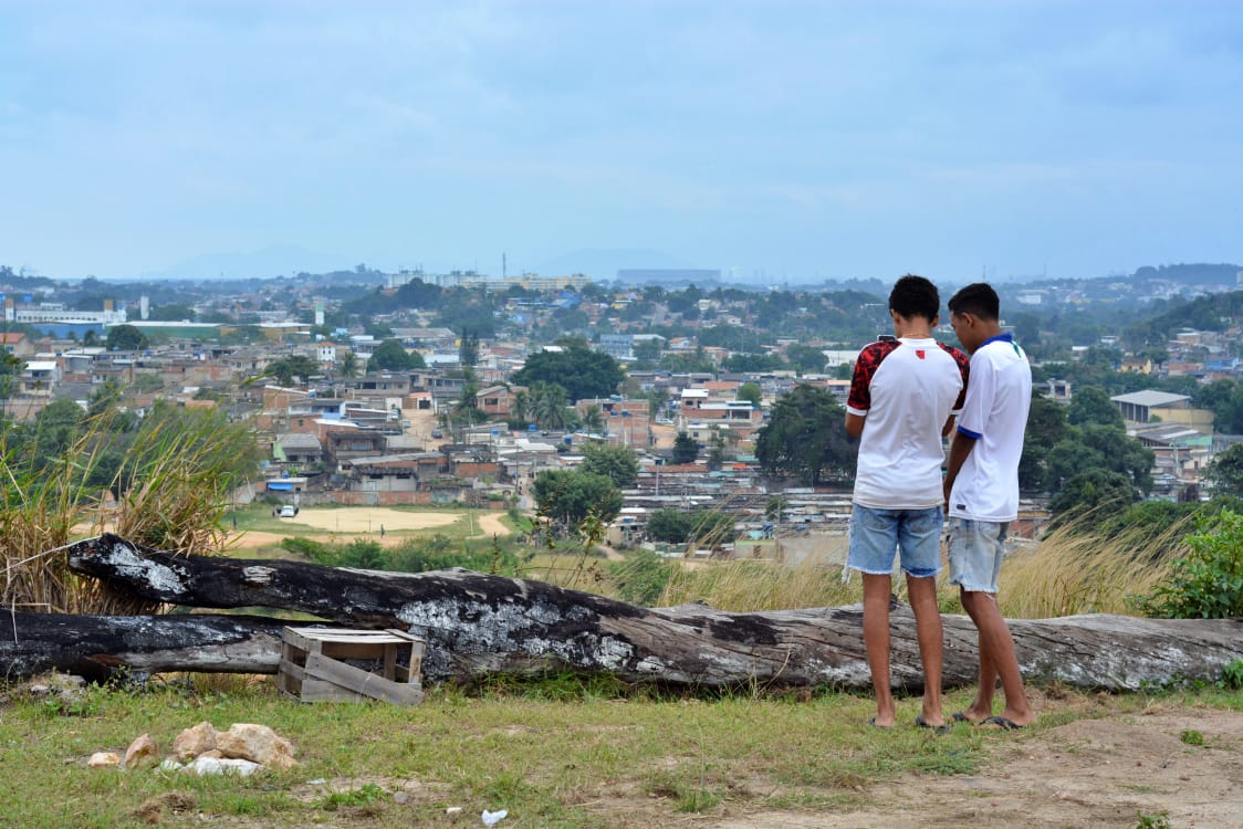 Mais de 117 mil adolescentes e jovens estão cumprindo medidas socioeducativas, sendo 21,5% com a mesma idade de Vitor e Fernando. Foto Mônica Parreira/Instituto Casa