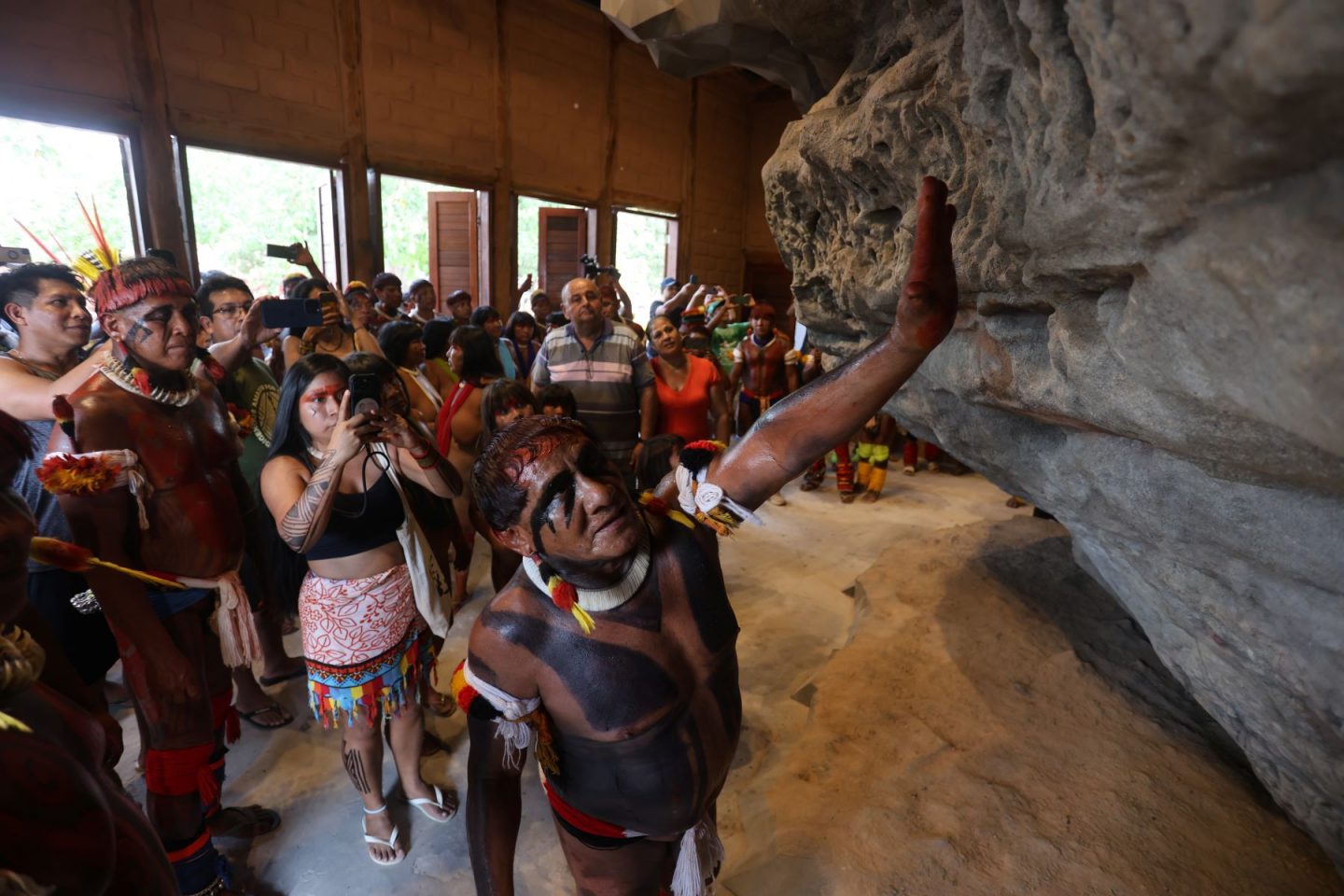 Xingu: Ancestralidade e Tecnologia