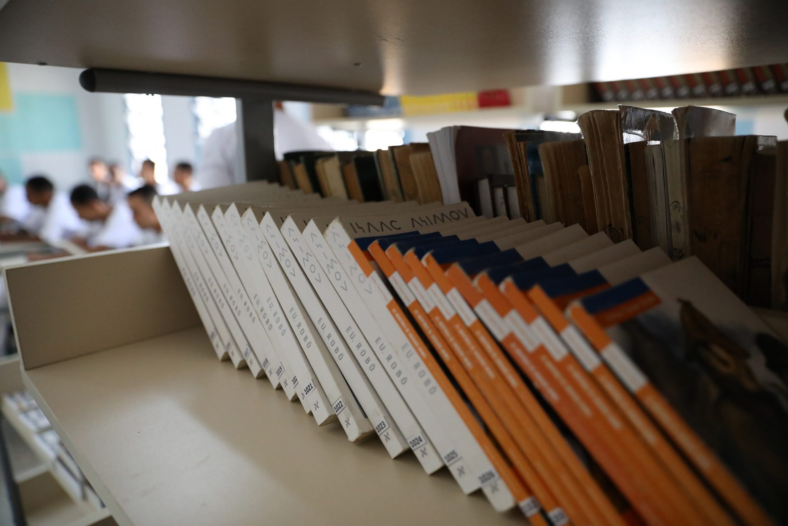 A lei prevê a redução de quatro dias para cada obra lida. São, no máximo, 12 livros, em 12 meses, totalizando até 48 dias a menos da pena por ano. Foto SAP (Secretaria de Administração Penitenciária)