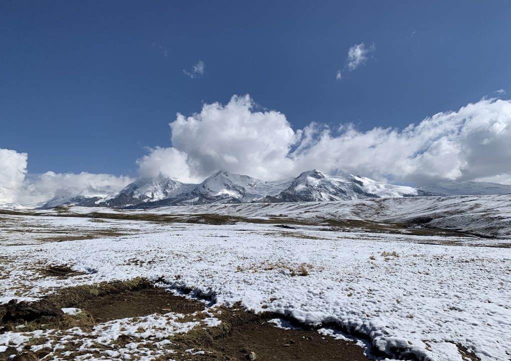 Geleira nos Andes peruanos: encolhimento rápido ameaça abastecimento de água de 90 milhões de pessoas (Foto: Bethan Davies / University of Newcastle)