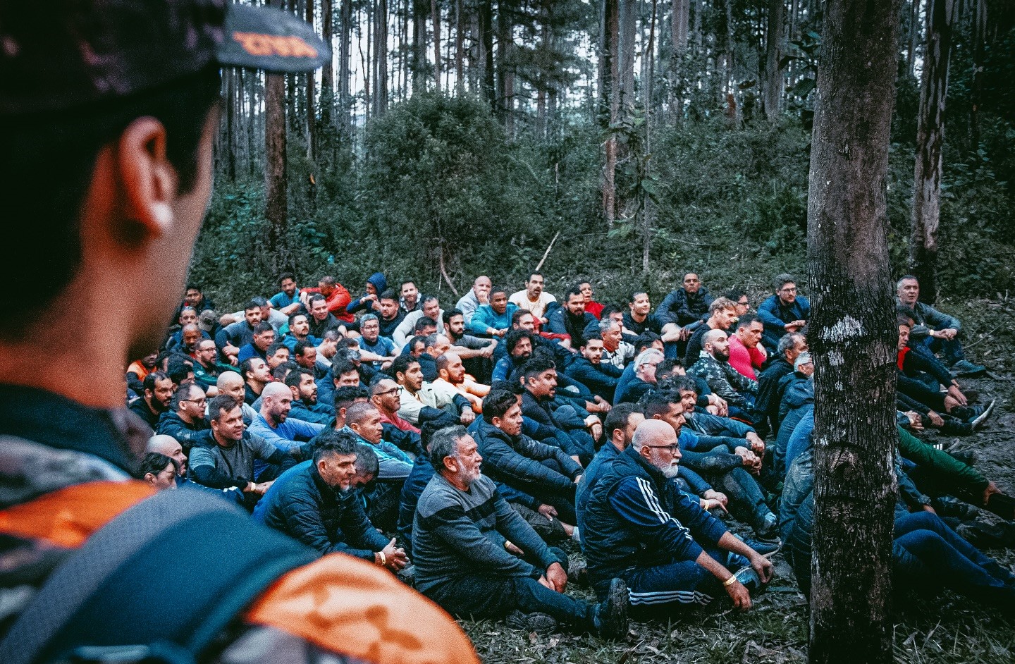 Escalada voltada só para público masculino no sul do Brasil: Por que a masculinidade só encontra seu melhor em espaços exclusivos para homens? (Foto: Reprodução Facebook)
