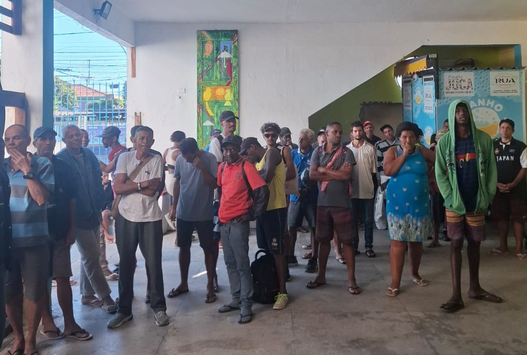 Mais perto do que se imagina: a fome dos que vivem em situação de rua